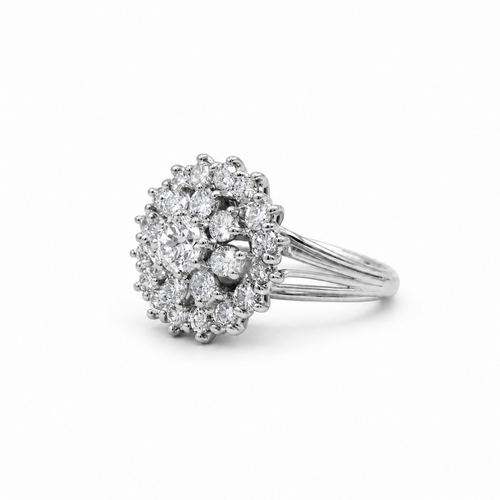 Bague 54 Bague marguerite en or blanc 18 carats, diamants 2,10 ct 58 Facettes 1.0001606/2