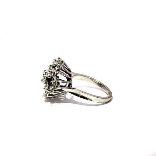 Bague 53 Bague cocktail en or blanc 750, diamants et motif floral 58 Facettes 50546