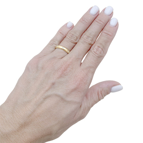Bague 51 Bague jonc en or jaune 750/000 avec trois diamants taille brillant 58 Facettes 36080