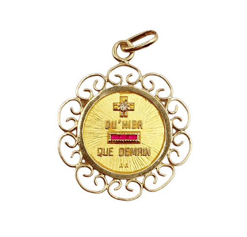 Pendentif Augis - Pendentif médaille d’amour en or 18k, diamant et rubis 58 Facettes A08038