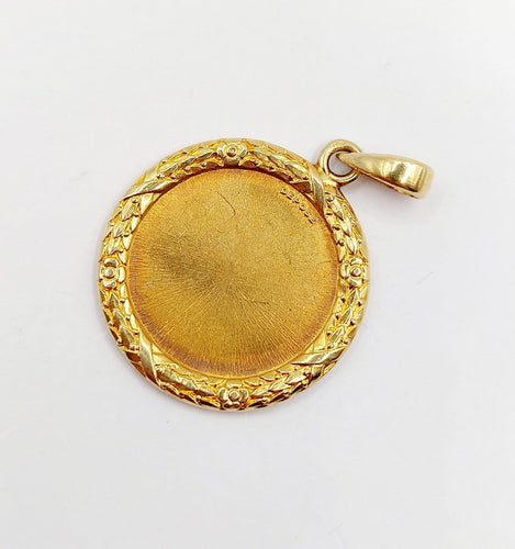 Pendentif Augis - Pendentif médaille d’amour 27 mm en or 18k, diamant et rubis 58 Facettes A08039