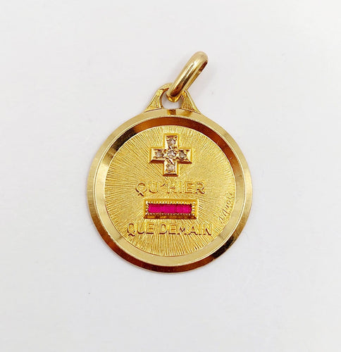 Pendentif Augis - Pendentif médaille d'amour en or 18k, rubis et diamants taille rose 58 Facettes A08042