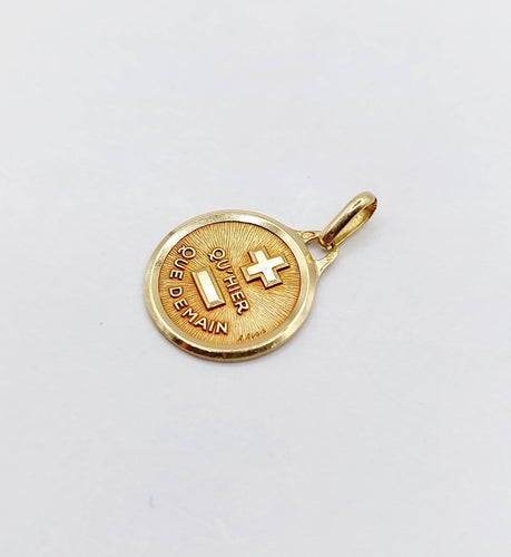 Pendentif Augis - Pendentif médaille d’amour en or 18k, 14 mm 58 Facettes A08045