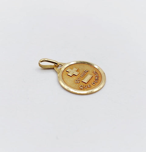 Pendentif Augis - Pendentif médaille d’amour en or 18k, 14 mm 58 Facettes A08045