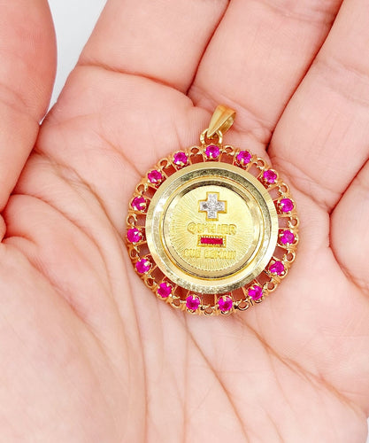 Pendentif Augis - Pendentif médaille d’amour en or 18k, diamants et rubis 58 Facettes A08047