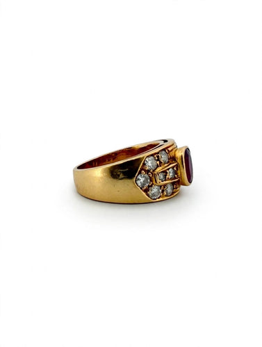 Bague 53 Bague en or jaune 18 carats, rubis et diamants 58 Facettes 605/26 B