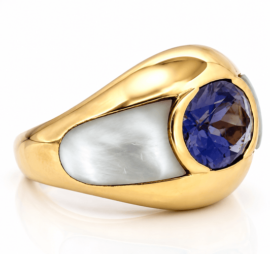 Bague 54 Mauboussin - Bague dôme vintage en or jaune 18 carats, iolite et nacre 58 Facettes 91092