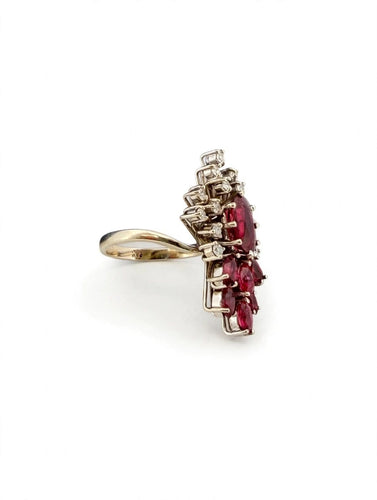 Bague 52 Bague en or blanc 18k, rubis et diamants 58 Facettes 605/26 L