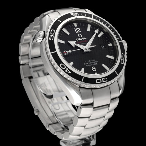 Montre Omega Seamaster Planet Ocean « James Bond » - Montre automatique en acier, 46 mm, 2017 58 Facettes OMG/SEA/462