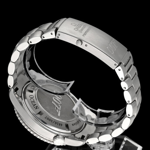 Montre Omega Seamaster Planet Ocean « James Bond » - Montre automatique en acier, 46 mm, 2017 58 Facettes OMG/SEA/462