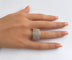 Bague 52.5 Bague chevalière contemporaine en or jaune 18k et diamants 58 Facettes LP1956/MUNNB