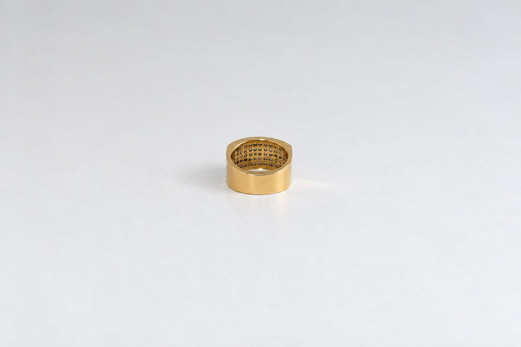 Bague 52.5 Bague chevalière contemporaine en or jaune 18k et diamants 58 Facettes LP1956/MUNNB