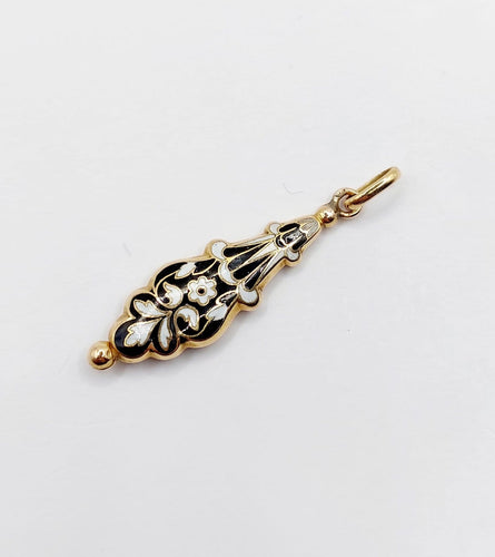 Pendentif Pendentif victorien en or 18k, fleur émaillée, vers 1880 58 Facettes A08025