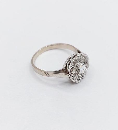 Bague 53 Bague marguerite Art déco en or blanc 18k et diamants taille rose 58 Facettes A08030