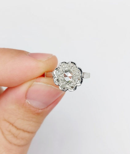 Bague 53 Bague marguerite Art déco en or blanc 18k et diamants taille rose 58 Facettes A08030