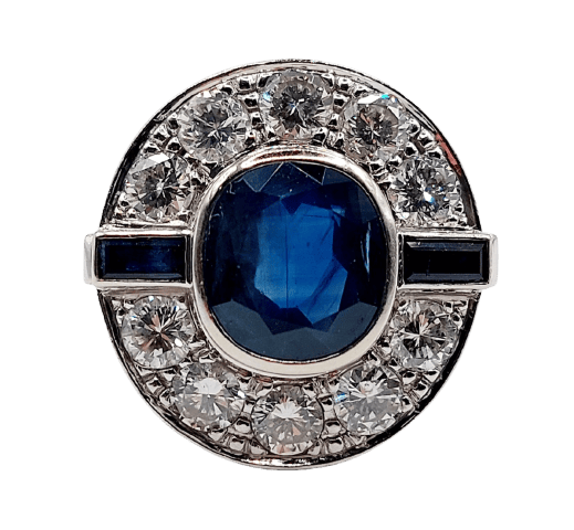 Bague 58 Bague cible Art déco en or blanc 18k, saphir 3 ct et diamants 1,50 ct 58 Facettes A08031