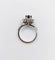 Bague 45 Bague marguerite vintage en or blanc 18k, saphir et diamants 58 Facettes A08033