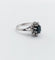 Bague 45 Bague marguerite vintage en or blanc 18k, saphir et diamants 58 Facettes A08033