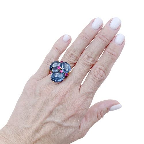 Bague 55 Pomellato - Bague Bahia en or rose 750, topazes bleu London et saphirs roses 58 Facettes 36024
