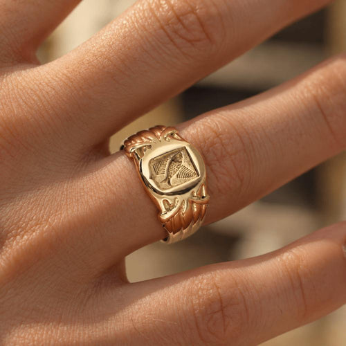 Bague 62 Chevalière - Or jaune 18k massif, écusson gravé d’un poisson, taille 62 58 Facettes FB12019