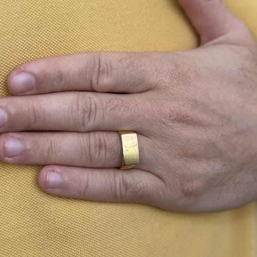Bague Bague chevalière homme rectangulaire en or jaune 18 ct 58 Facettes 29999