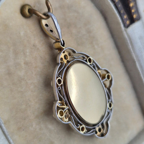 Pendentif Pendentif Art nouveau en or 18K et platine, opale et diamants 58 Facettes Pendentif-001