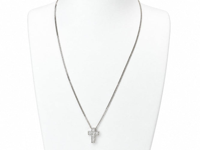 Collier Collier croix en or blanc 18 carats avec diamants, chaîne de 44,5 cm 58 Facettes 33880