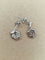 Boucles d'oreilles Boucles d’oreilles pendantes fleur en or blanc 18k et diamants 58 Facettes CV-148