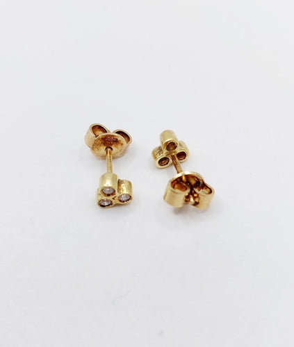 Boucles d'oreilles Puces d’oreilles vintage en or 18k et diamants 58 Facettes A07939