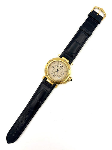 Montre Cartier Pasha - Montre homme en or jaune 18K 58 Facettes CARTIER MON DV