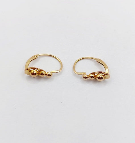 Boucles d'oreilles Boucles d’oreilles dormeuses anciennes en or 18k, décor géométrique, vers 1920 58 Facettes A07947