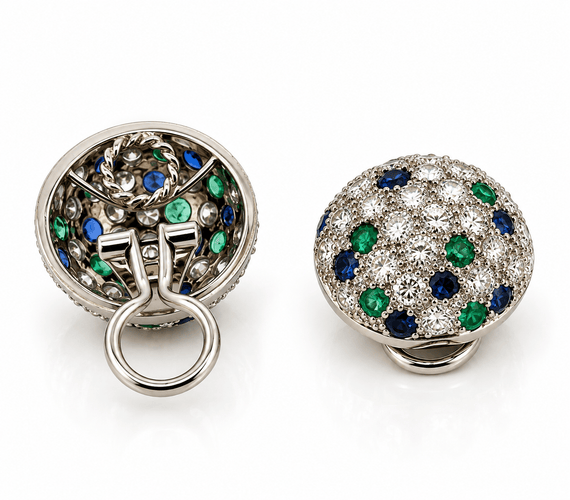 Boucles d'oreilles Boucles d’oreilles clip vintage en platine, diamants, saphirs et émeraudes 58 Facettes 89744