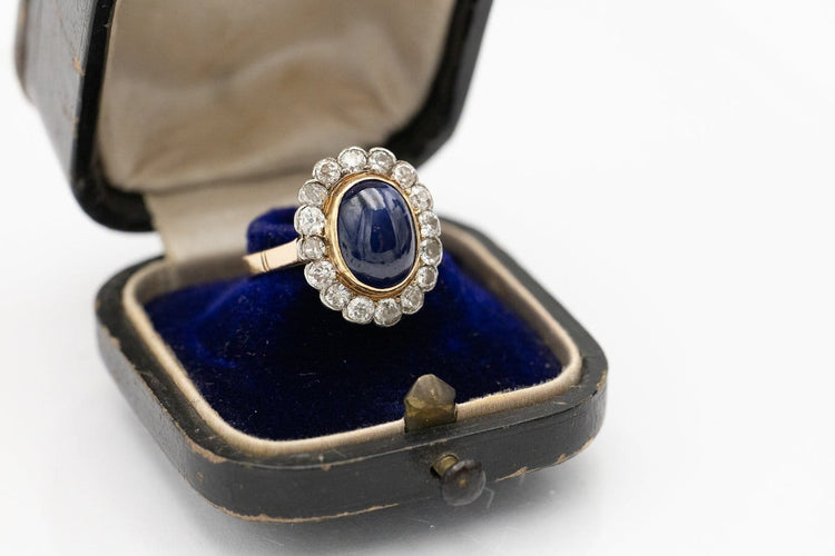 Bague 52 Bague ancienne - Saphir cabochon et diamants de taille ancienne 58 Facettes 13670