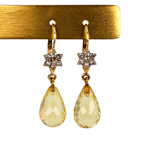 Boucles d'oreilles Boucles d’oreilles pendantes en or jaune 14k, quartz citron et diamants 58 Facettes