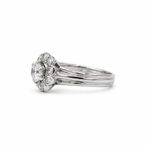 Bague 51.5 Bague marguerite en platine et diamants 58 Facettes 1.0001560/1