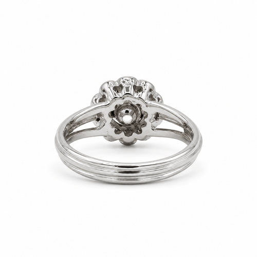 Bague 51.5 Bague marguerite en platine et diamants 58 Facettes 1.0001560/1