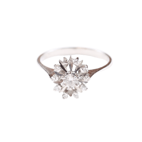 Bague 57 Bague rosette vintage en or blanc 18k avec diamants, 0,35 ct 58 Facettes 131172