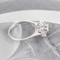 Bague 57 Bague rosette vintage en or blanc 18k avec diamants, 0,35 ct 58 Facettes 131172