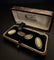 Boutons de manchette Boutons de manchette ovales en or jaune 18k et émail bleu 58 Facettes GEM51PT