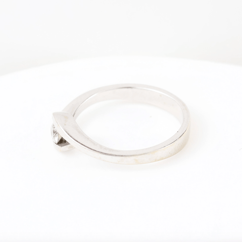 Bague 52 Bague solitaire en or blanc 18 carats avec diamant naturel de 0,16 ct 58 Facettes 138317C