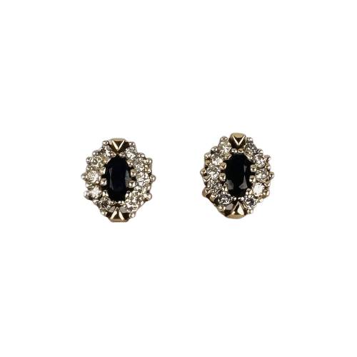 Boucles d'oreilles Boucles d’oreilles puces en or jaune 14k, saphirs bleus et diamants 58 Facettes 2609004