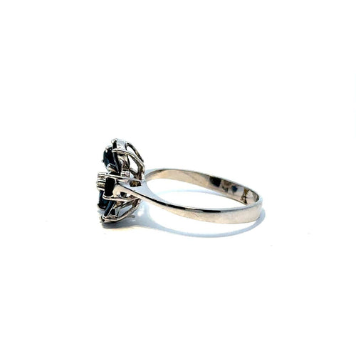 Bague 53 Bague florale en or blanc 750, saphirs et diamant 58 Facettes 50548