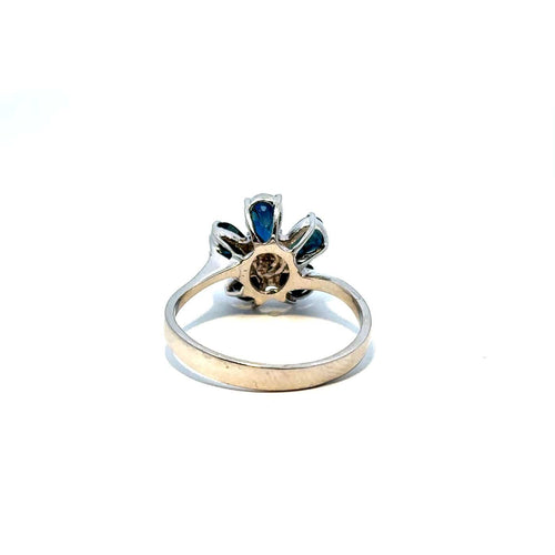 Bague 53 Bague florale en or blanc 750, saphirs et diamant 58 Facettes 50548