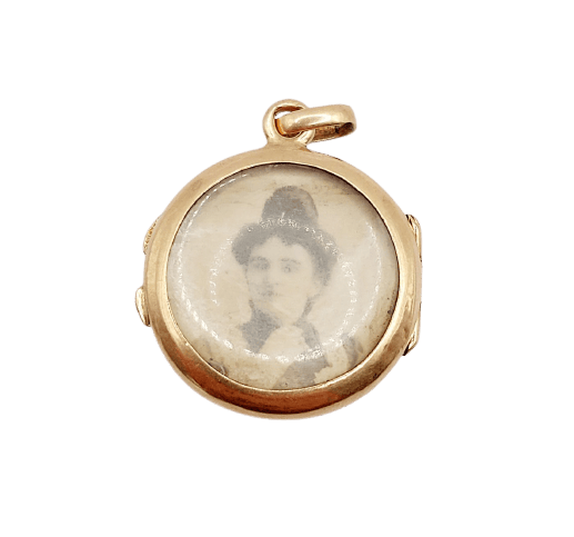 Pendentif Pendentif porte-photo reliquaire en or rose 18k, vers 1900 58 Facettes A07972