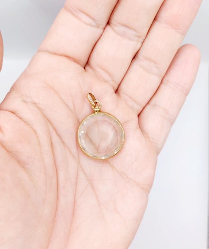 Pendentif Pendentif porte-photo en or rose 18k avec verres facettés, vers 1900 58 Facettes A07973