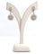 Boucles d'oreilles Étoiles des neiges - Boucles d’oreilles pendantes en or blanc et diamants naturels 58 Facettes 91089