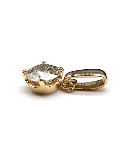 Pendentif Pendentif en or jaune 18k avec diamant naturel taille ancienne de 1,10 ct 58 Facettes BOV/260062