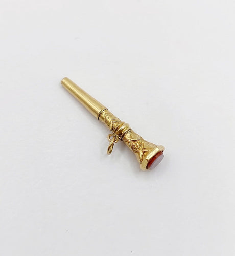 Montre Pendentif clé de montre en or 18k et agate, vers 1900 58 Facettes A07978