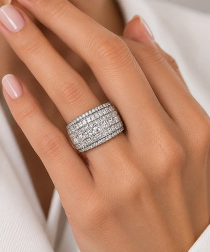 Bague 59 Bague italienne certifiée HRD en or blanc 18 carats, 141 diamants naturels, 4,75 ct 58 Facettes A2114