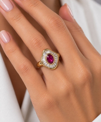 Bague 56 Bague cocktail italienne en or jaune 18 carats, rubis et diamants naturels 58 Facettes A2117